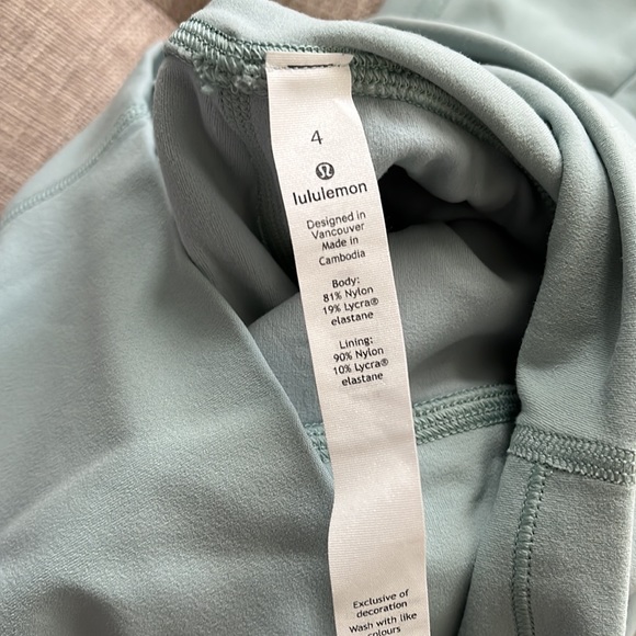 Lululemon Teal Leggings - Picture 5 of 5